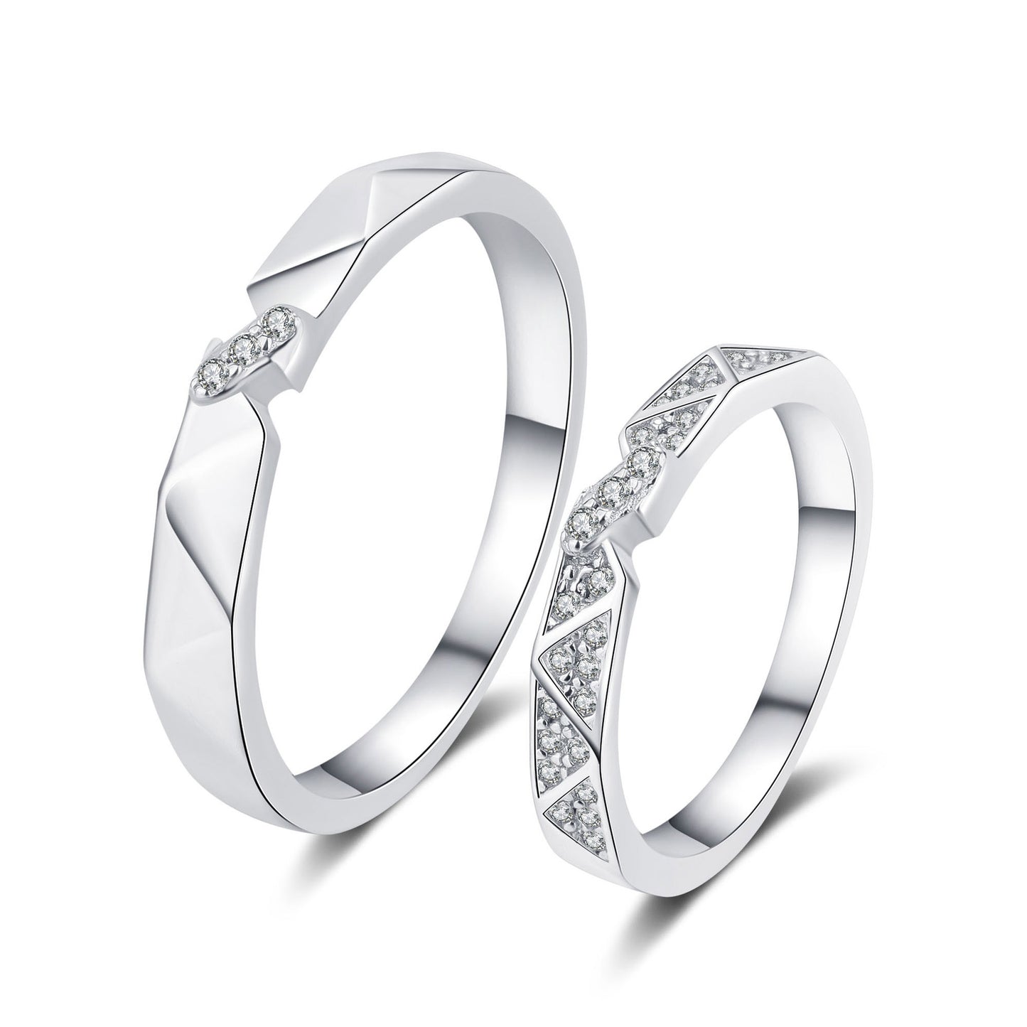 Moissanite Ring in 925 Sterling Silver