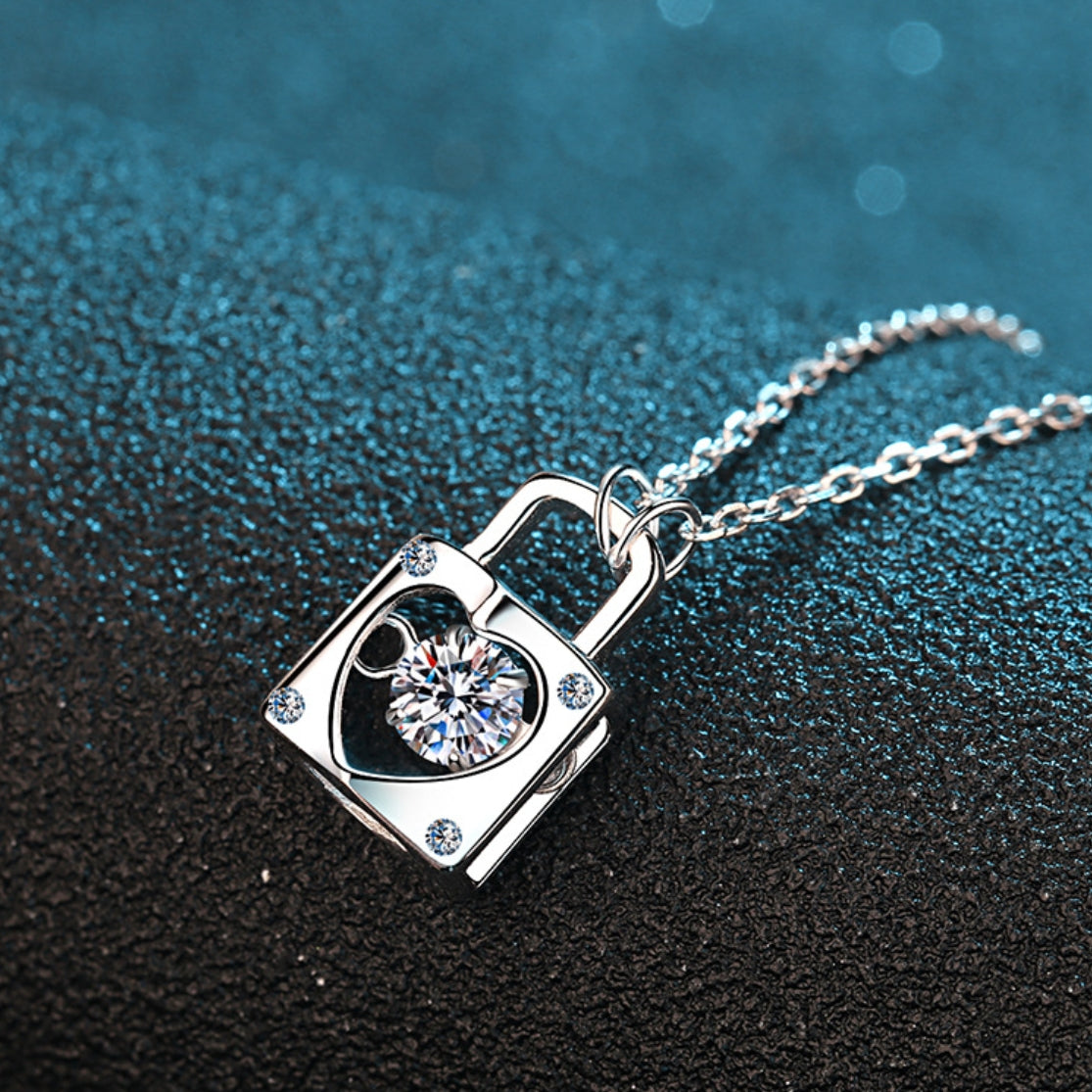 Moissanite Necklaces in 925 Sterling Silver 0.3ct
