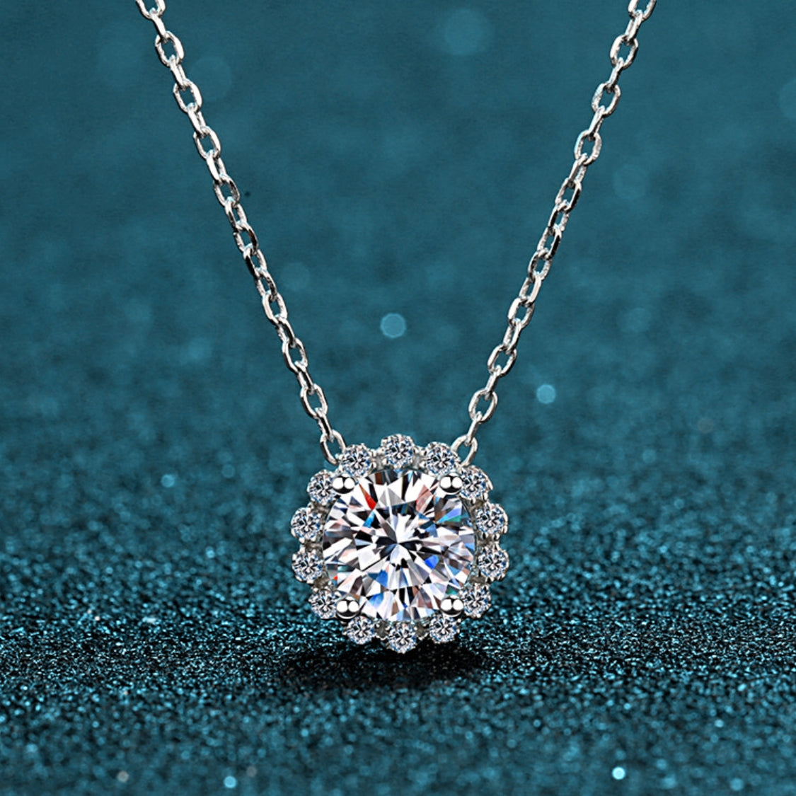 Moissanite Necklaces in 925 Sterling Silver 1ct