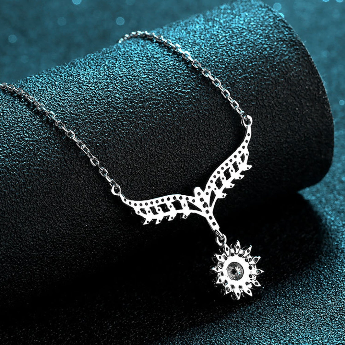 Moissanite Necklaces in 925 Sterling Silver 0.5ct