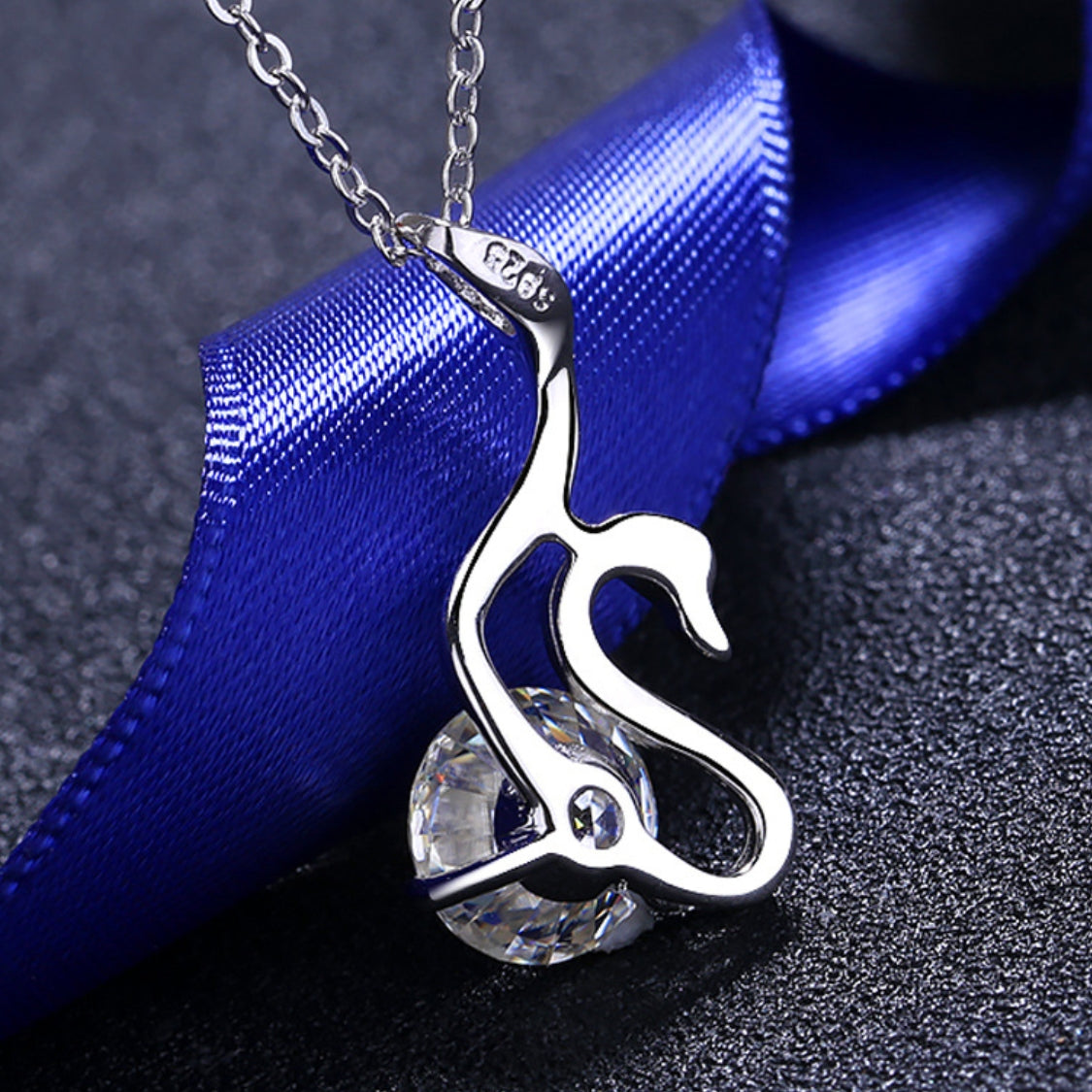 Moissanite Necklaces in 925 Sterling Silver 2ct