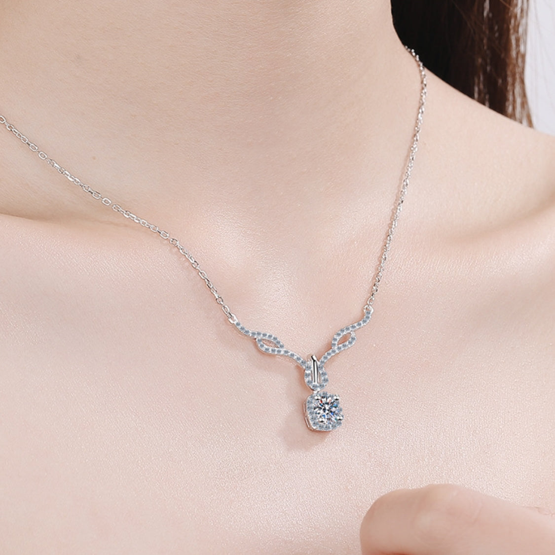 Moissanite Necklaces in 925 Sterling Silver 0.8ct