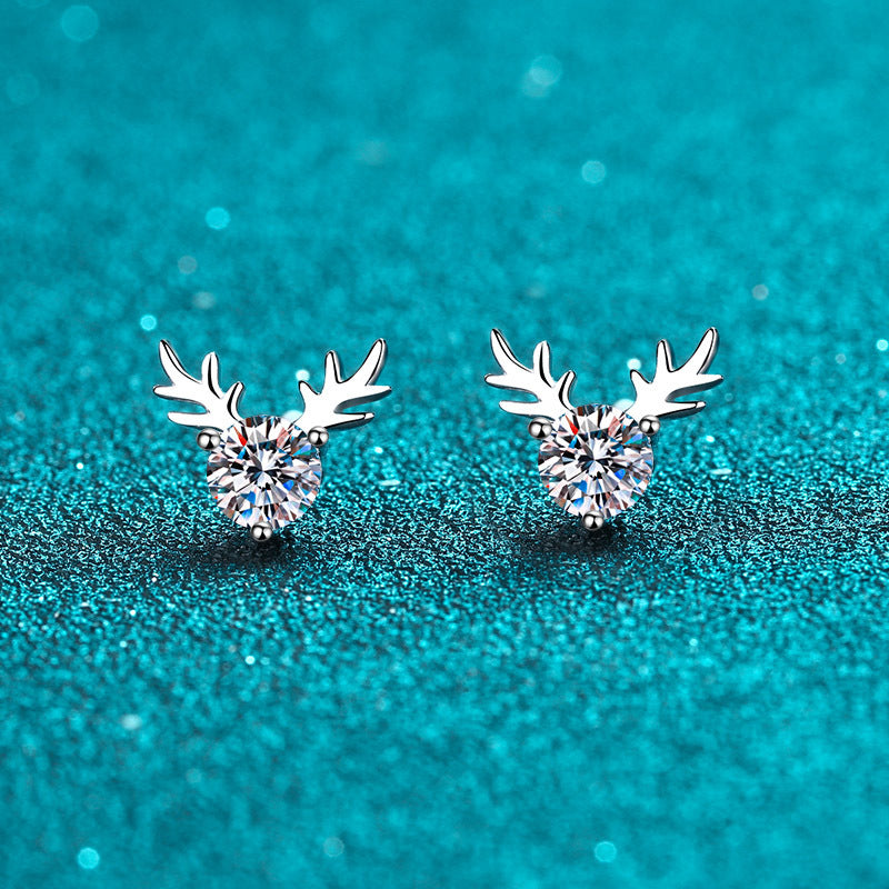Round cut Moissanite Earrings in 925 Sterling Silver 1ct