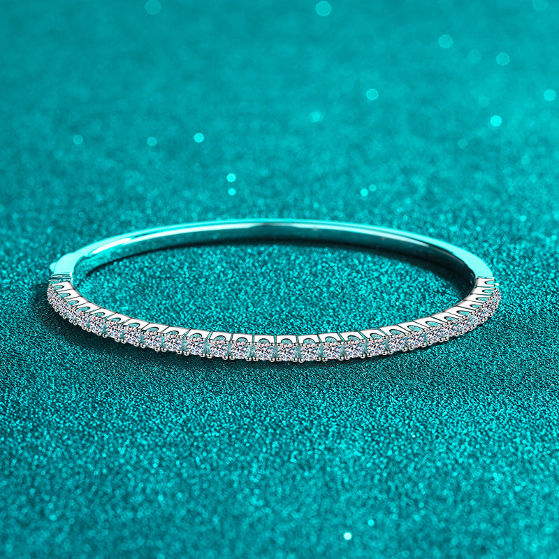 Moissanite Bangles in 925 Sterling Silver 1.68ct
