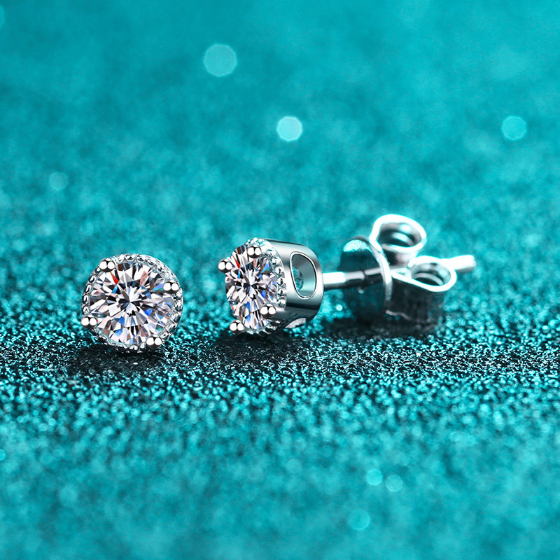 Round cut Moissanite Earrings in 925 Sterling Silver 0.6ct
