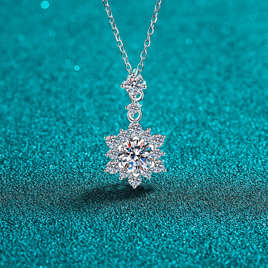 Moissanite Necklaces in 925 Sterling Silver 1ct