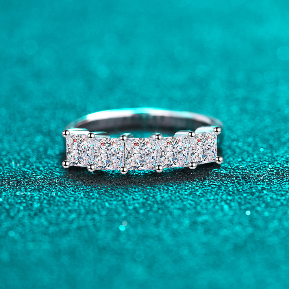 Moissanite Ring in 925 Sterling Silver