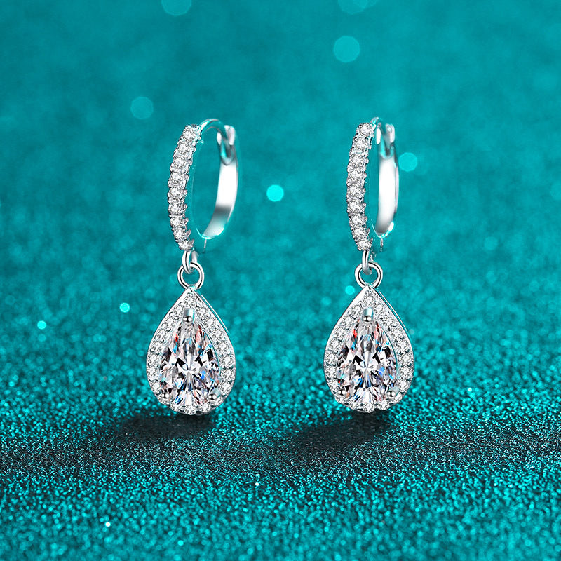 Pear cut Moissanite Earrings in 925 Sterling Silver 2ct
