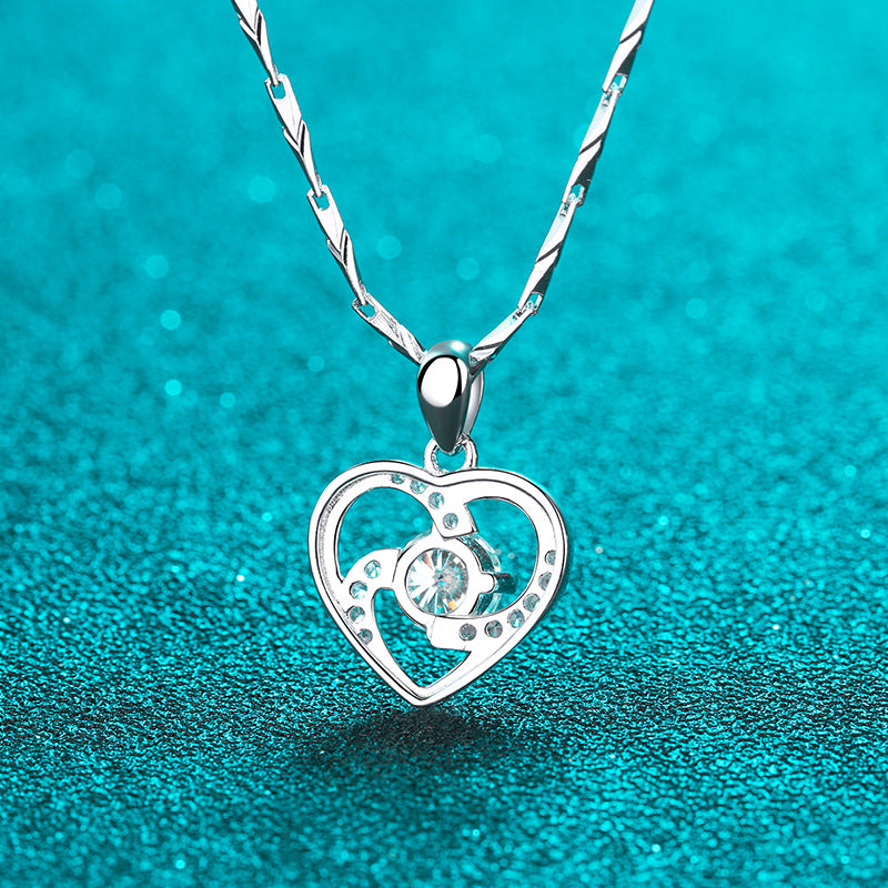 Moissanite Necklaces in 925 Sterling Silver 0.8ct