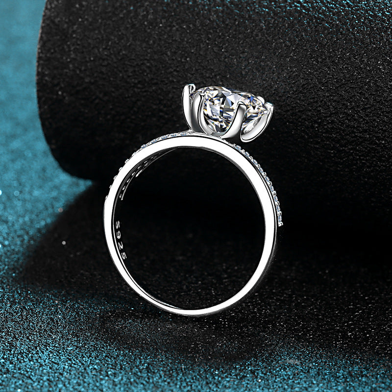 Round cut Moissanite Ring in 925 Sterling Silver 3ct