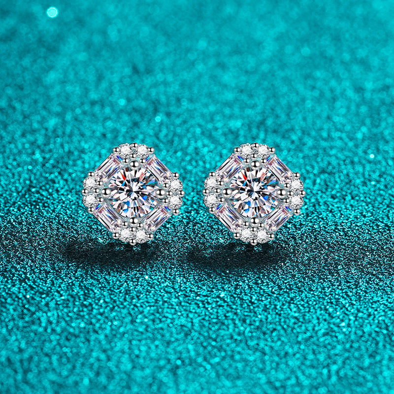 Round cut Moissanite Earrings in 925 Sterling Silver 1.47ct