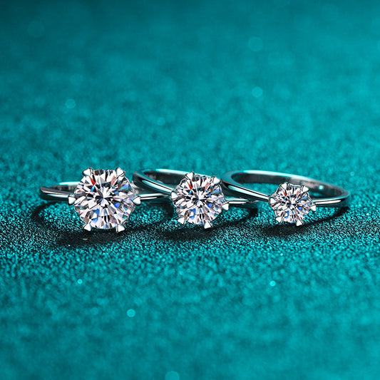 Round cut Moissanite Ring in 925 Sterling Silver 0.5ct 1ct 2ct
