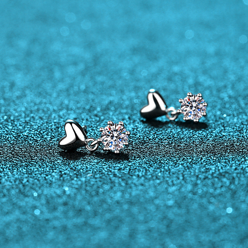 Round cut Moissanite Earrings in 925 Sterling Silver 0.6ct