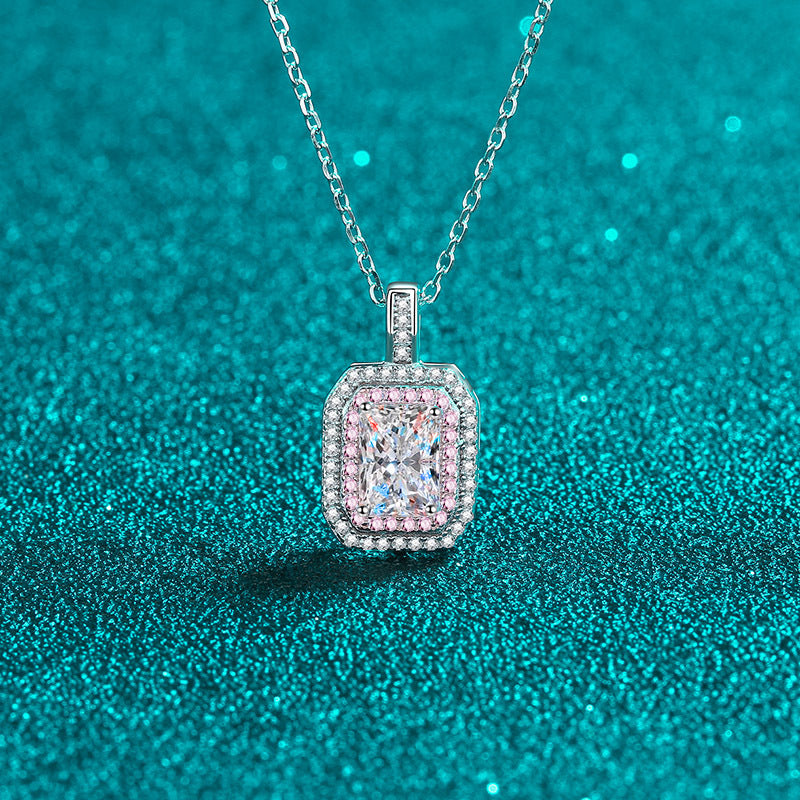Moissanite Necklaces in 925 Sterling Silver 1ct