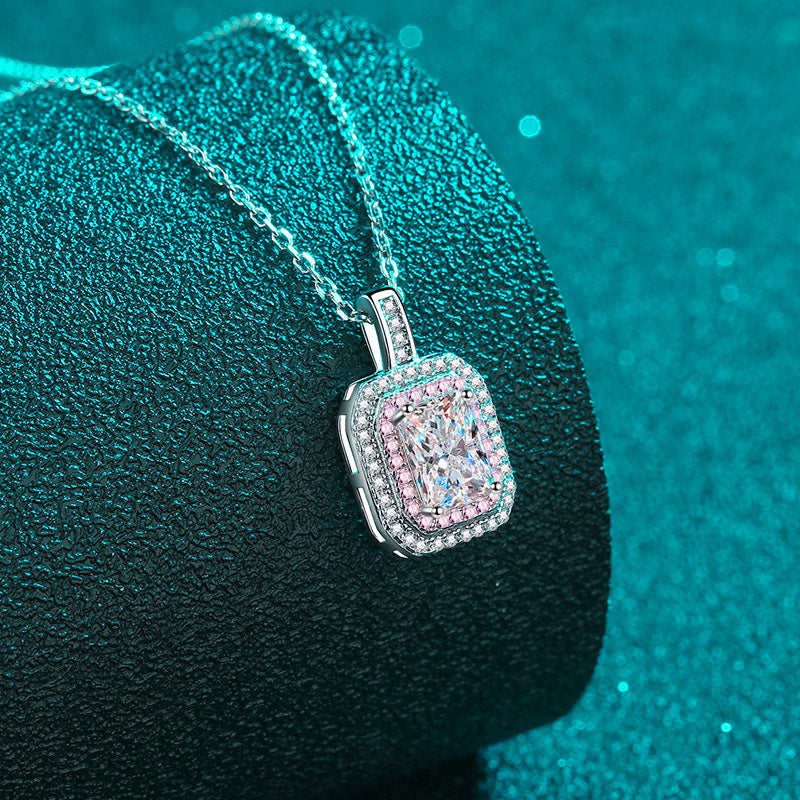 Moissanite Necklaces in 925 Sterling Silver 1ct