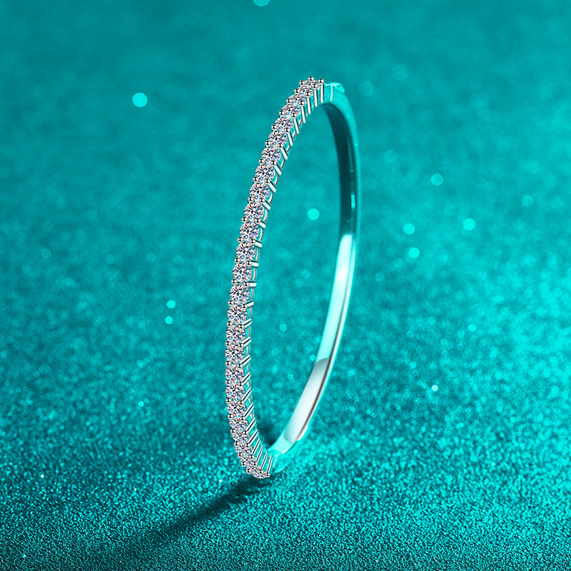 Moissanite Bangles in 925 Sterling Silver 2.6ct