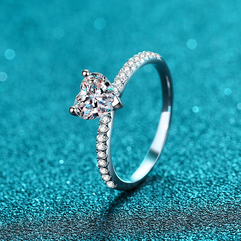 Heart cut Moissanite Ring in 925 Sterling Silver 1ct 2ct