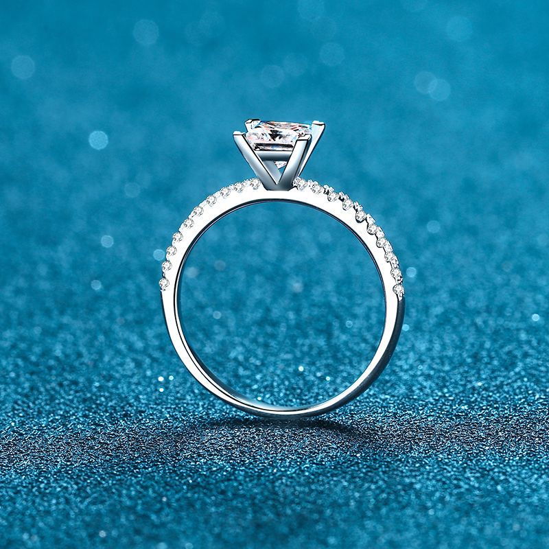 Princess cut Moissanite Ring in 925 Sterling Silver 1ct 2ct