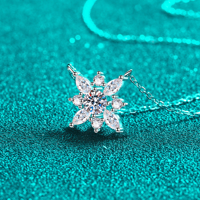 Moissanite Necklaces in 925 Sterling Silver 0.5ct