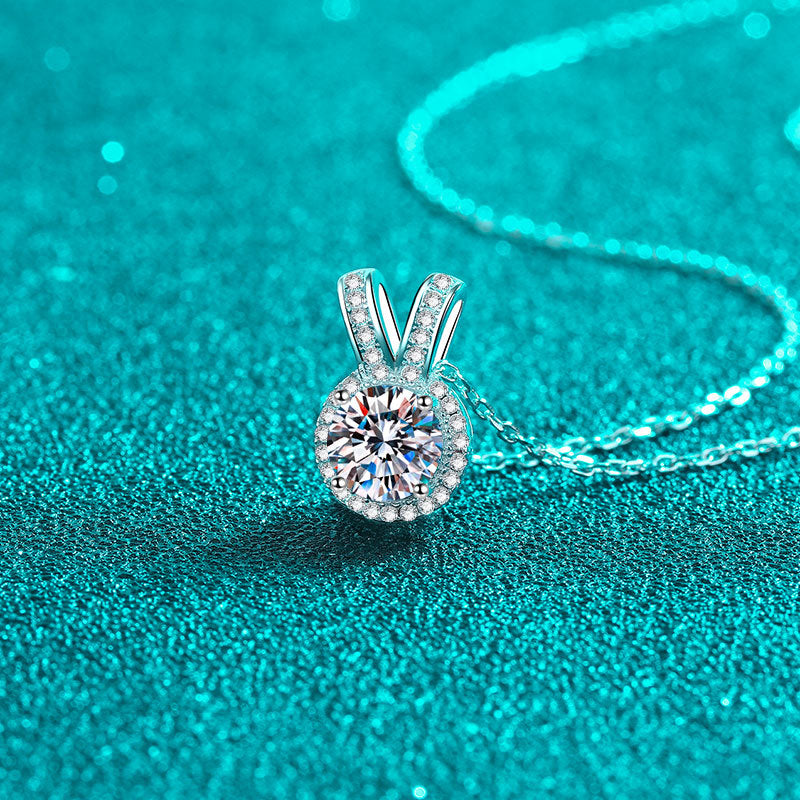 Moissanite Necklaces in 925 Sterling Silver 1ct