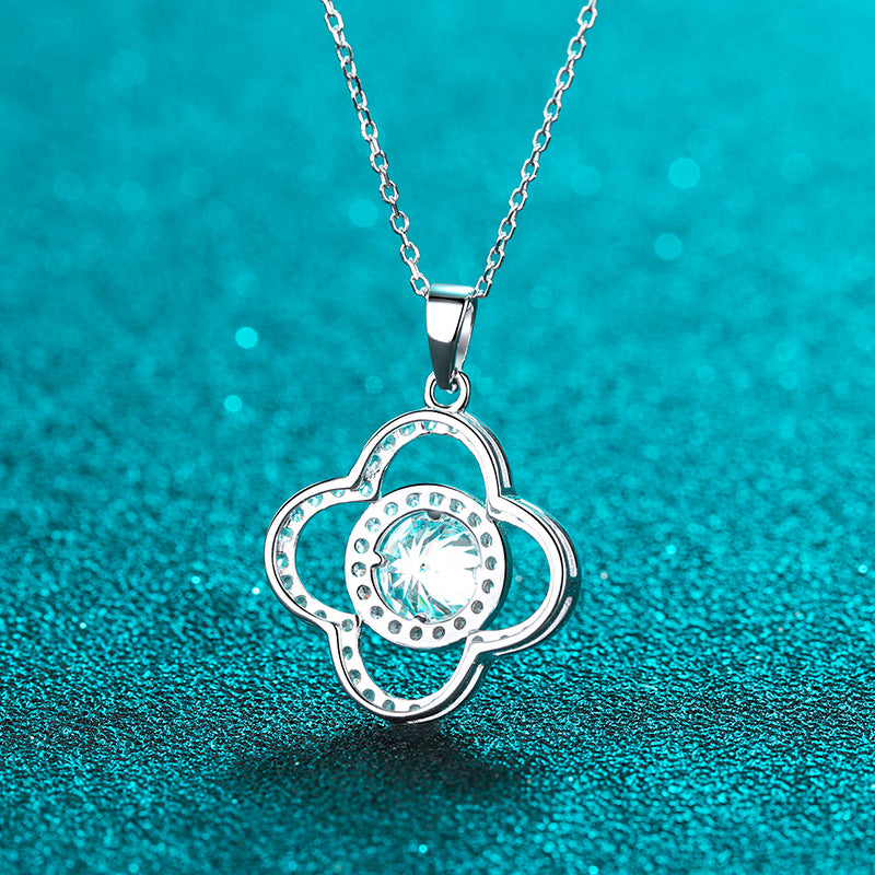 Moissanite Necklaces in 925 Sterling Silver 1ct