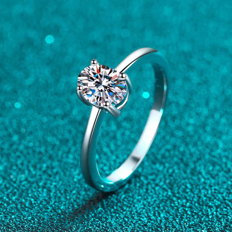 Oval cut Moissanite Ring in 925 Sterling Silver 1ct
