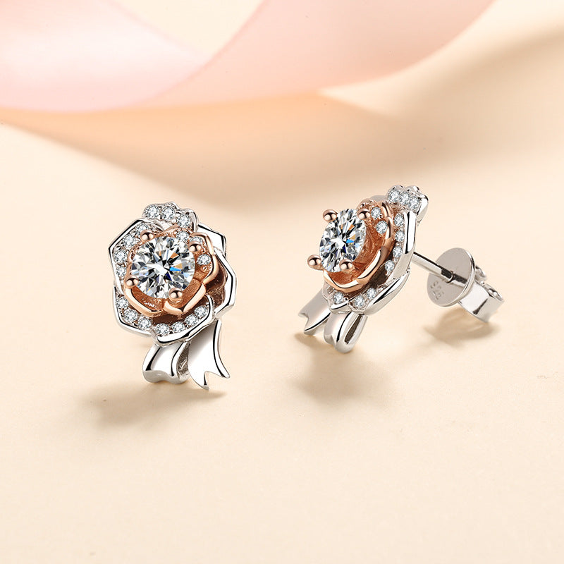 Round cut Moissanite Earrings in 925 Sterling Silver 1ct