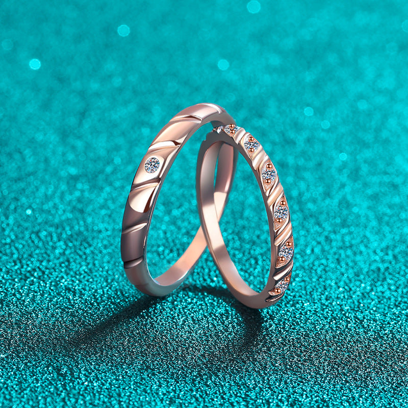 Moissanite Ring in 925 Sterling Silver