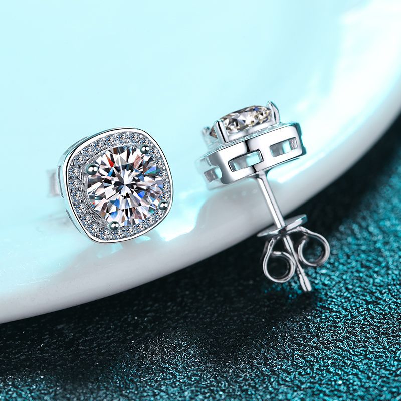 Round cut Moissanite Earrings in 925 Sterling Silver 1ct 2ct 4ct