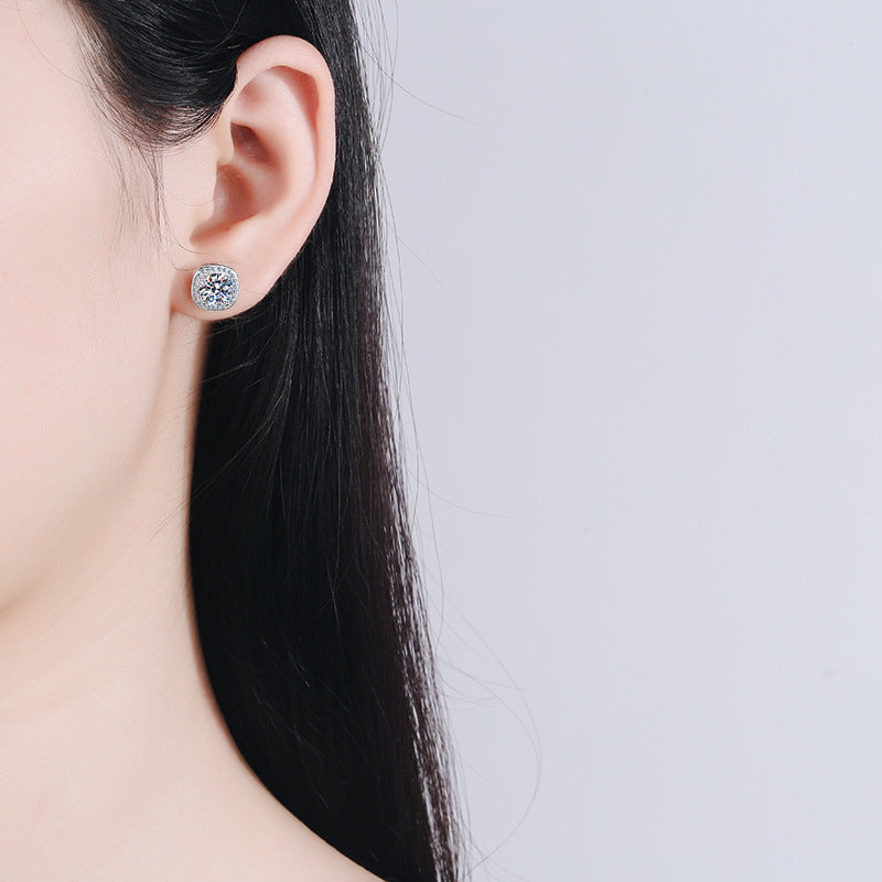 Round cut Moissanite Earrings in 925 Sterling Silver 1ct 2ct 4ct