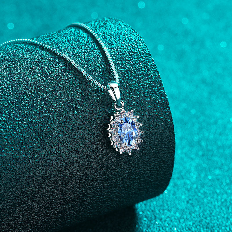 Moissanite Necklaces in 925 Sterling Silver 1ct