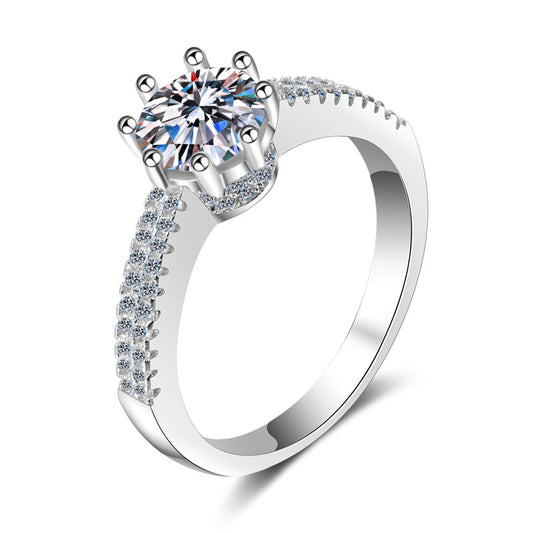 Round cut Moissanite Ring in 925 Sterling Silver 1ct