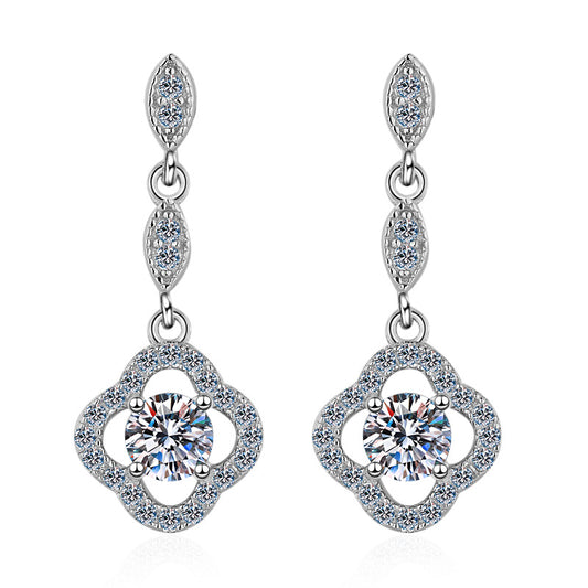 Round cut Moissanite Earrings in 925 Sterling Silver 0.6ct