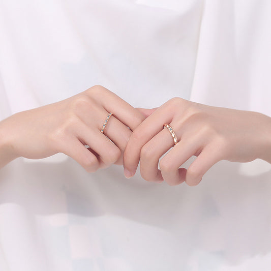 Moissanite Ring in 925 Sterling Silver