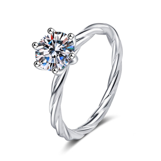 Round cut Moissanite Ring in 925 Sterling Silver 1ct