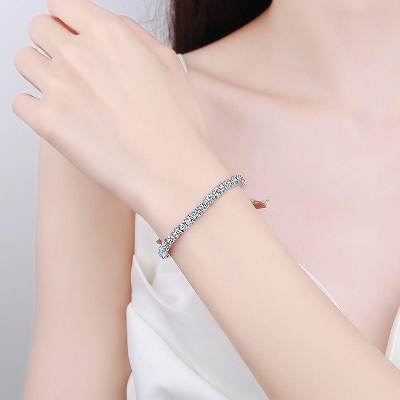 Moissanite Tennis Bracelets in 925 Sterling Silver 17.5ct 18cm
