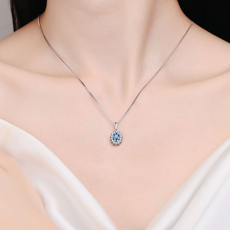 Moissanite Necklaces in 925 Sterling Silver 1ct