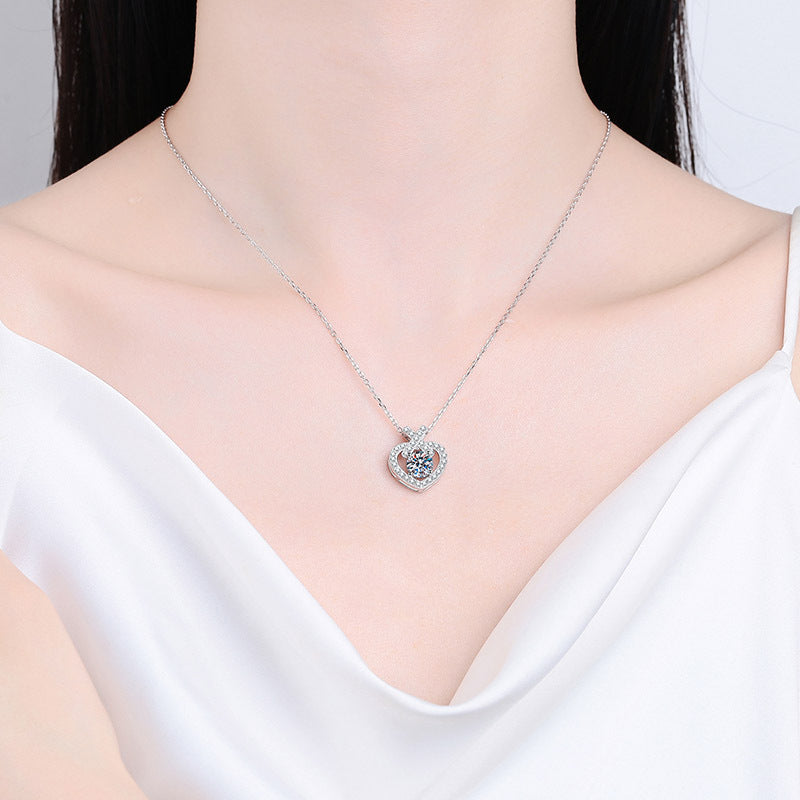 Moissanite Necklaces in 925 Sterling Silver 1ct