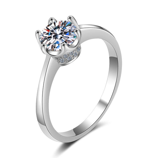 Round cut Moissanite Ring in 925 Sterling Silver 1ct