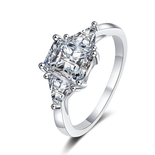 Radiant cut Moissanite Ring in 925 Sterling Silver 3ct