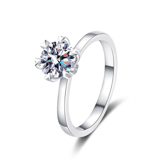 Round cut Moissanite Ring in 925 Sterling Silver 0.5ct 1ct 2ct