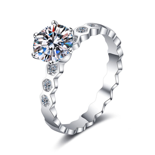 Round cut Moissanite Ring in 925 Sterling Silver 0.5ct 1ct