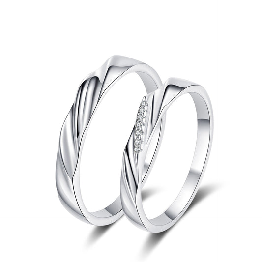 Moissanite Ring in 925 Sterling Silver
