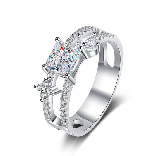 Princess cut Moissanite Ring in 925 Sterling Silver 1ct