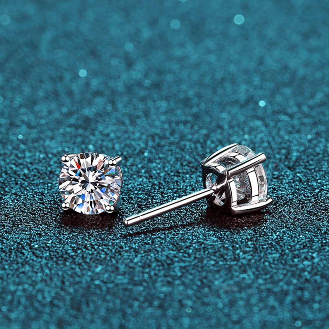 Round cut Moissanite Earrings in 925 Sterling Silver 0.4ct 0.6ct 1ct 1.6ct 2ct 4ct 6ct