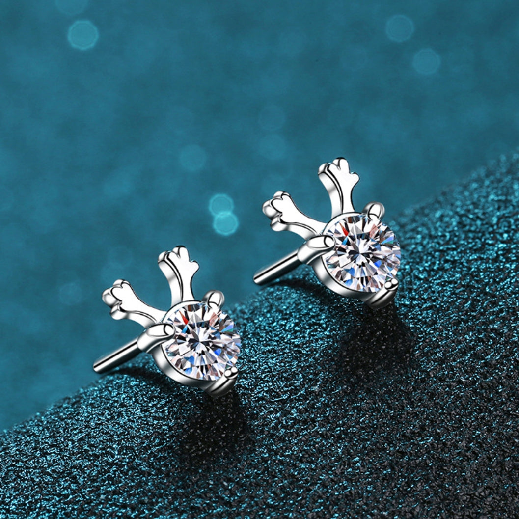 Round cut Moissanite Earrings in 925 Sterling Silver 0.6ct